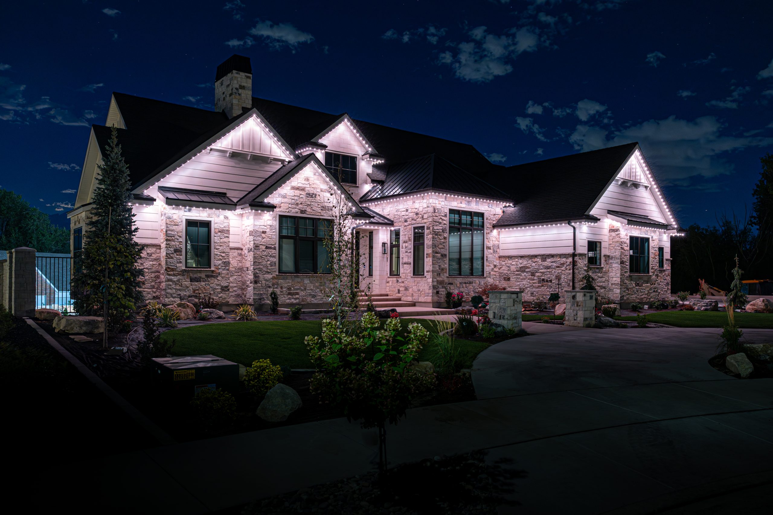 240820 3141 WOODLAND PK CV S JORDAN UT-13